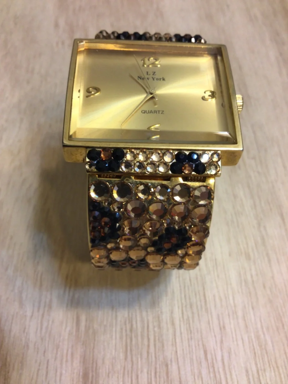 Fashion LZ New York Crystal-embellished Quartz Cuff Watch Y2K Glamour Statement